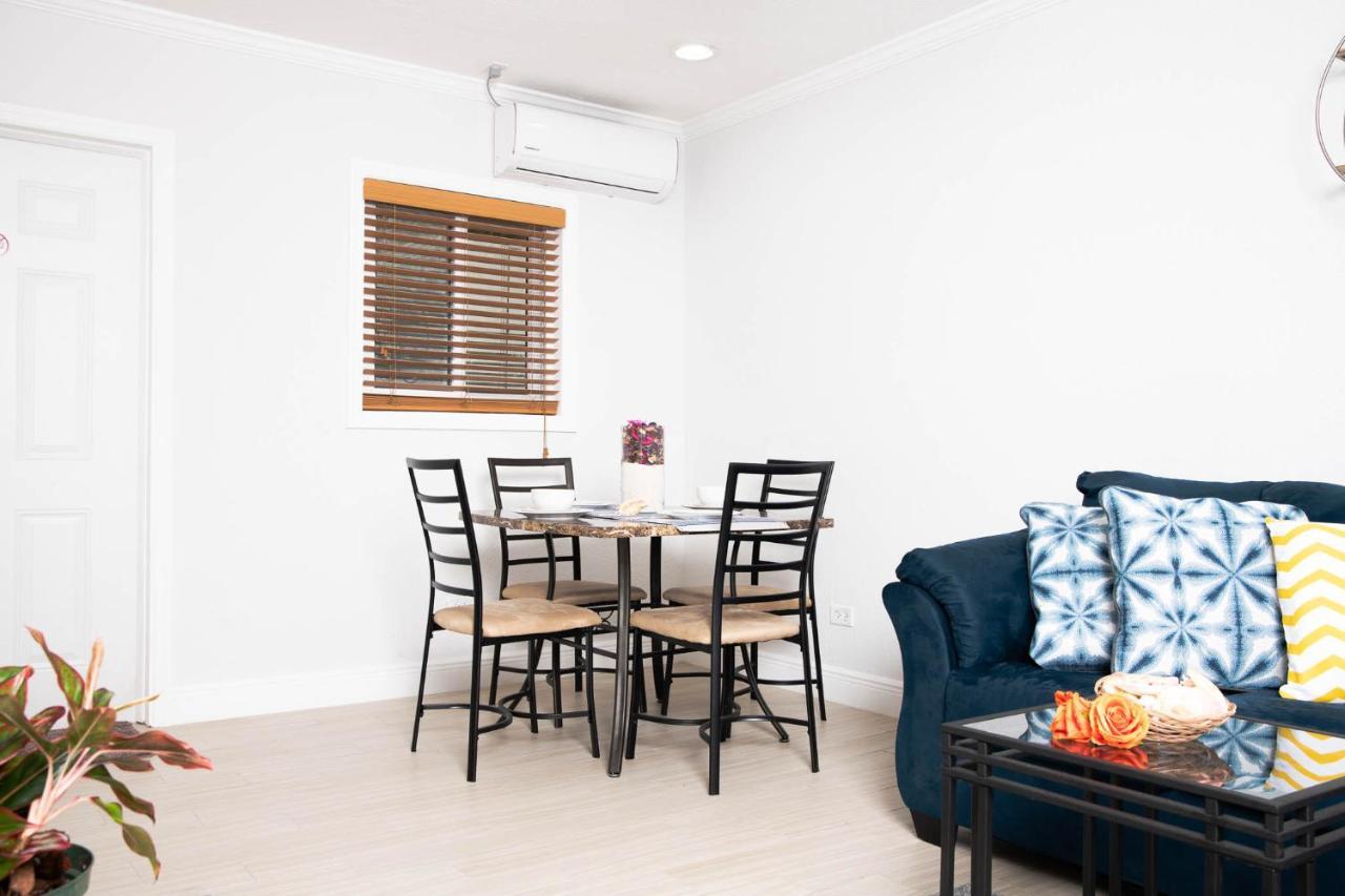 Sheer Bliss Beachview Apt #2 George Town Esterno foto